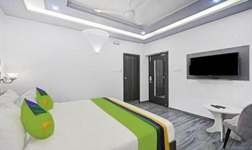 Treebo Trend Raffis' Andalusia Hotel