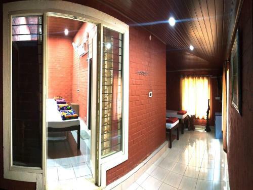 Hotel Staymaker S-county Resort