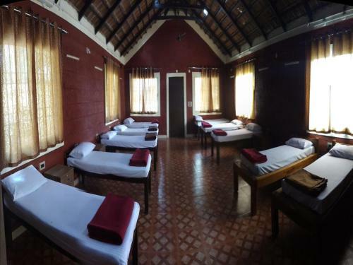 Hotel Staymaker S-county Resort