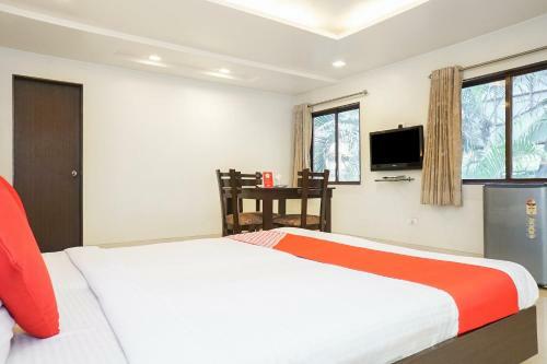 Oyo 3452 Hotel Coconut Grove