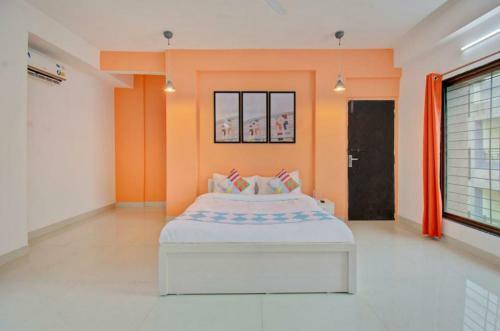 Hotel Oyo 82014 Airport Express