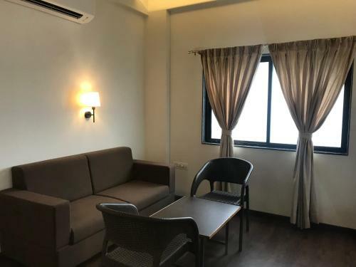 Hotel City Point, Sinhagad Road