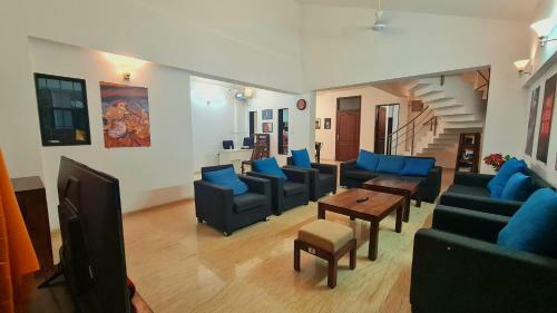 Lifespace- Spacious Hostel In A Luxurious Villa