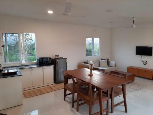 Villa The White Haven - A Countryside Hideaway Near Pune