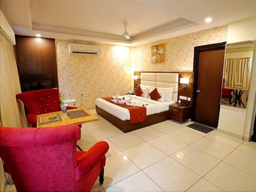 Hotel Indira Nikunj