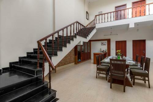 Villa Stayvista At Divine