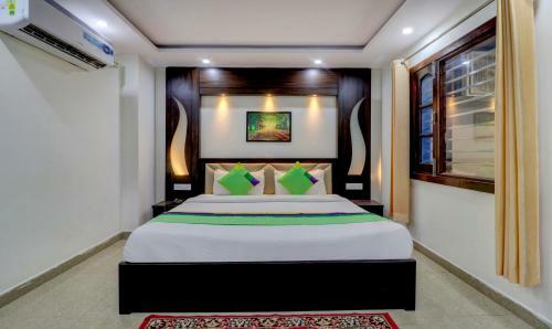 Treebo Trend Hotel Nv