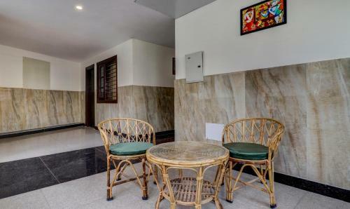 Treebo Trend Hotel Nv