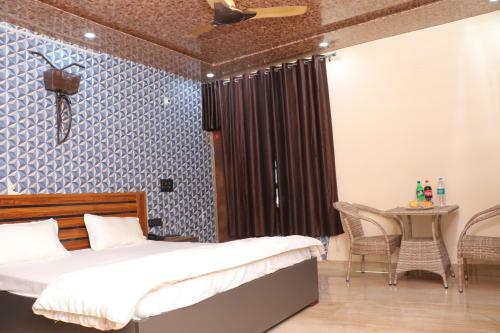 Hotel Ganga Forest View