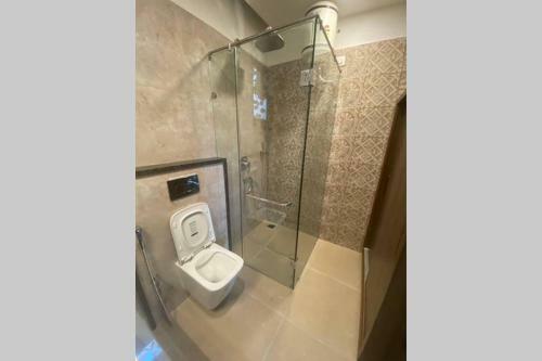 Apartamento Luxurious 2bhk With Huge Terrace, Partial River View