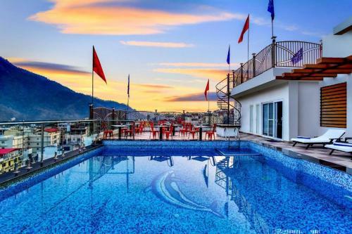 Hotel Harmony On Ganges - Laxmi Heights, Tapovan Rishikesh
