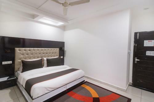 Hotel Collection O 50221 Madhuvan Inn