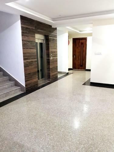Yogvan Hill View Luxury Apartment