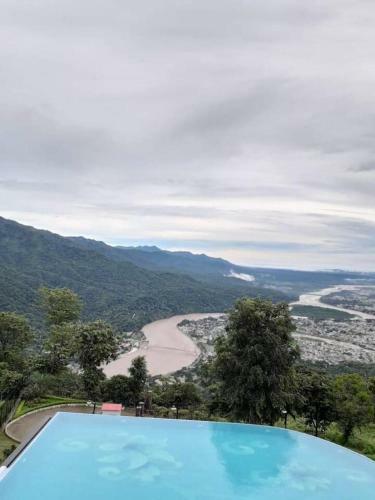 A Majestic Luxurious Rajasi Villa Overlooking The Ganges