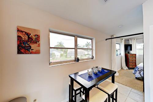 Seabreeze Manor 2