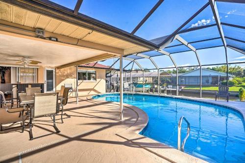 Canalfront Family Home With Dock And Gulf Access!