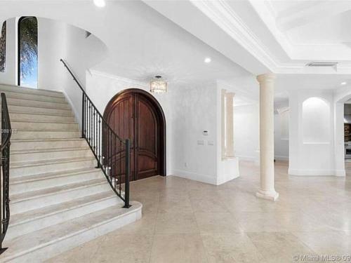 Villa Hawkins - Luxury With Pool