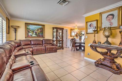 Pet-friendly Palm Beach Oasis Less Than 4 Mi To Beach