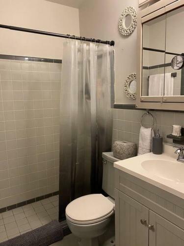 Apartamento Warm Mineral Springs Modern Waterfront Studio