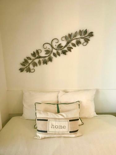 Ocean Breeze - Ocean Front At Symphony Beach Club!
