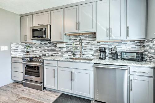 Sunny Port Orange Home, 5 Mi To Daytona Beach