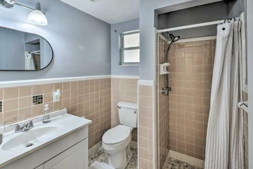 Charming Ormond Beach Home - Walk To Beach!