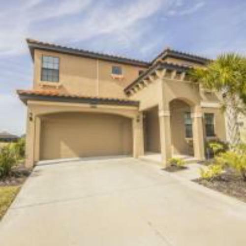 Prestigious Providence Resort Vacation Home