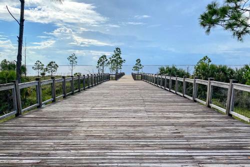 Windmark Beach - Key Lime Cottage