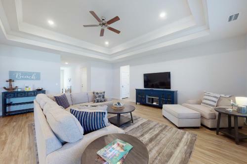 Windmark Beach - Key Lime Cottage