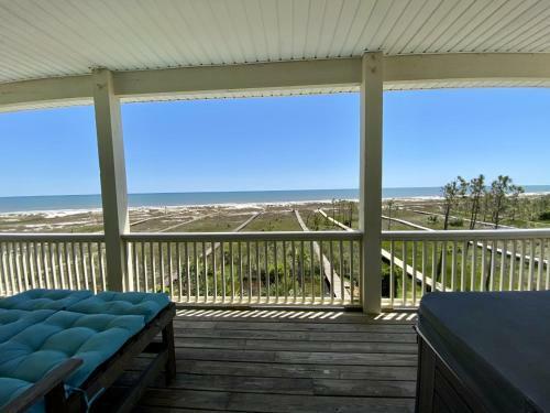 Cape San Blas Gulf Front, Pool, Gear, Pet Friendly, Private Beach Access