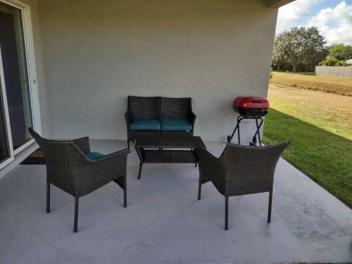 Cozy 3bed 2bath Near Mets Stadium/beach
