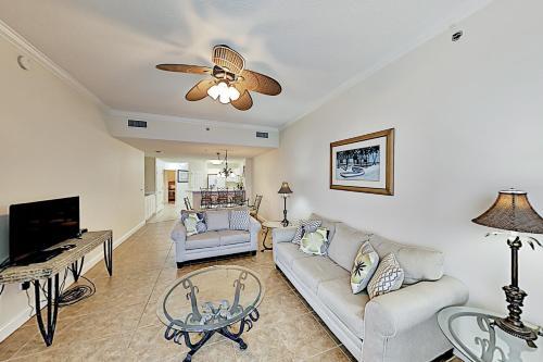 Palacio Condominiums V
