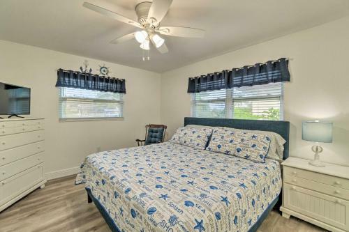Stunning Port Charlotte Abode With Private Dock!