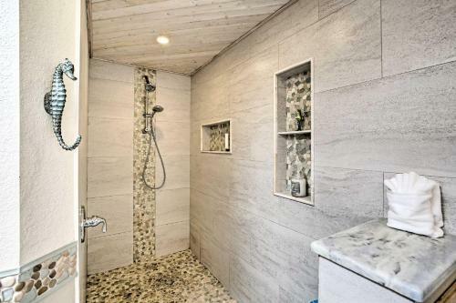 Canal Waterfront Home With Private Pool And Dock!