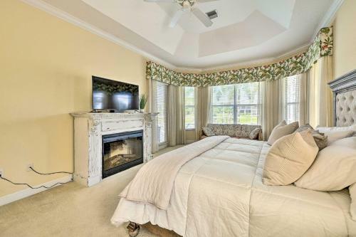 Spacious Canalfront Oasis In Rotonda West!