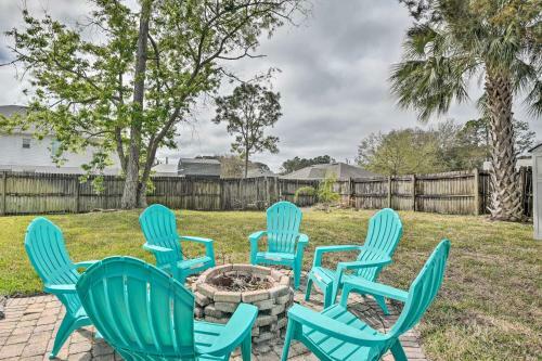 Pet-friendly Palm Coast Escape With Pool Table!