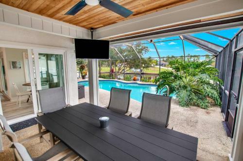 Collinson Court Pool Home
