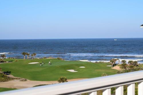 Cinnamon Beach Resort By Teeming Vacation Rentals