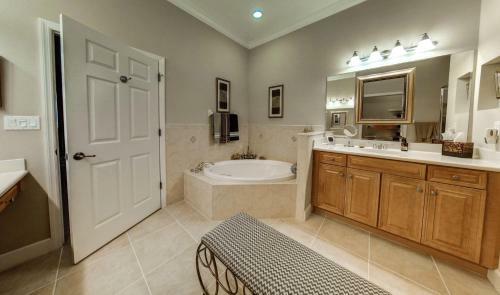 Cinnamon Beach Resort By Teeming Vacation Rentals