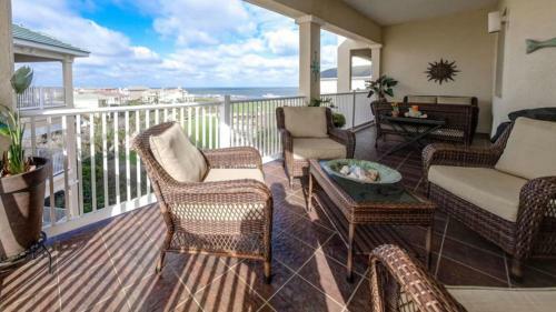 Cinnamon Beach Resort By Teeming Vacation Rentals