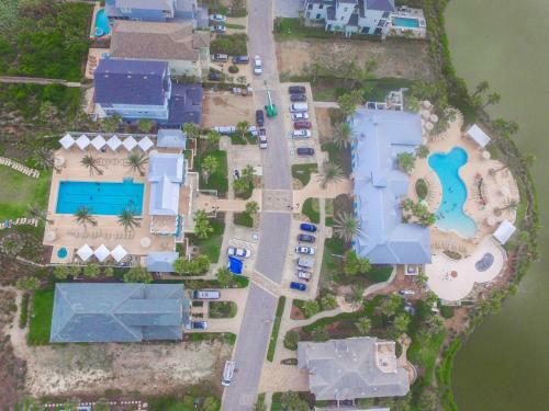 Cinnamon Beach Resort By Teeming Vacation Rentals