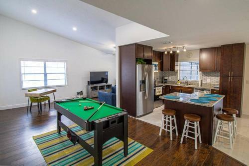 Sea La Vie, Family-friendly Home W/ Pool