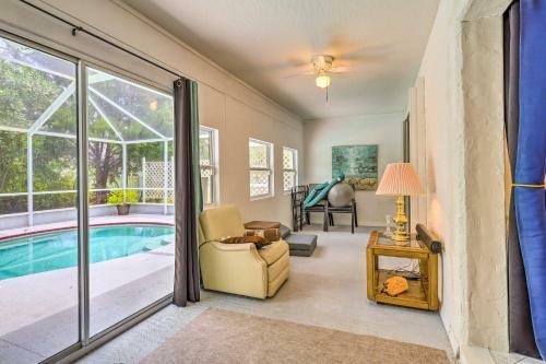 Sebastian Home With Lanai And Bbq About 7 Mi To Beach