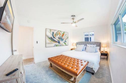 Blue Oasis A Modern 3 Bdrm Dream Getaway W/pool