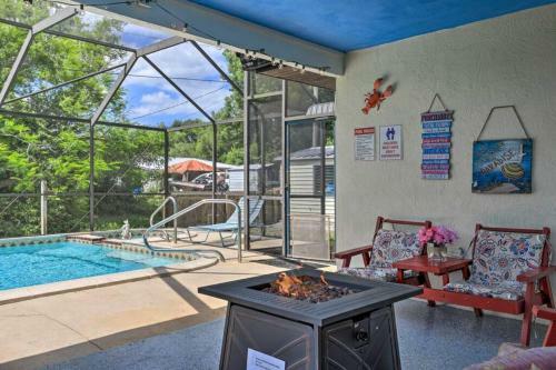 Florida Oasis Solar Heated Pool With Fire Pit & Grill