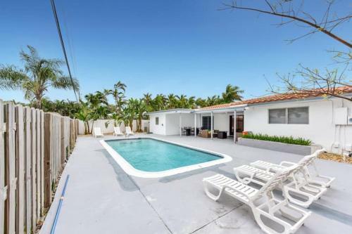 Hostal Beautiful Home Great Location Pool Near Beach