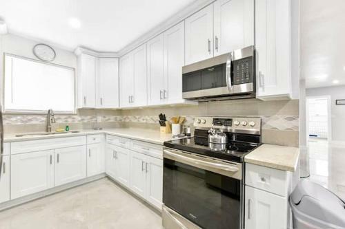 Hostal Beautiful Home Great Location Pool Near Beach