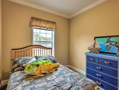 Anchors Away In Steinhatchee Home With Deck!