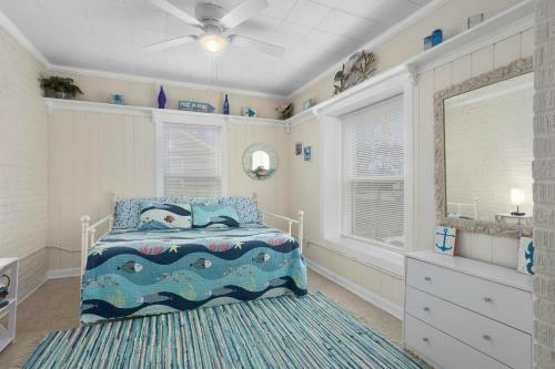 Dolphina House Pensacola