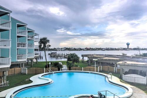 Apartamento Pensacola Riverfront Condo With Pool Access!